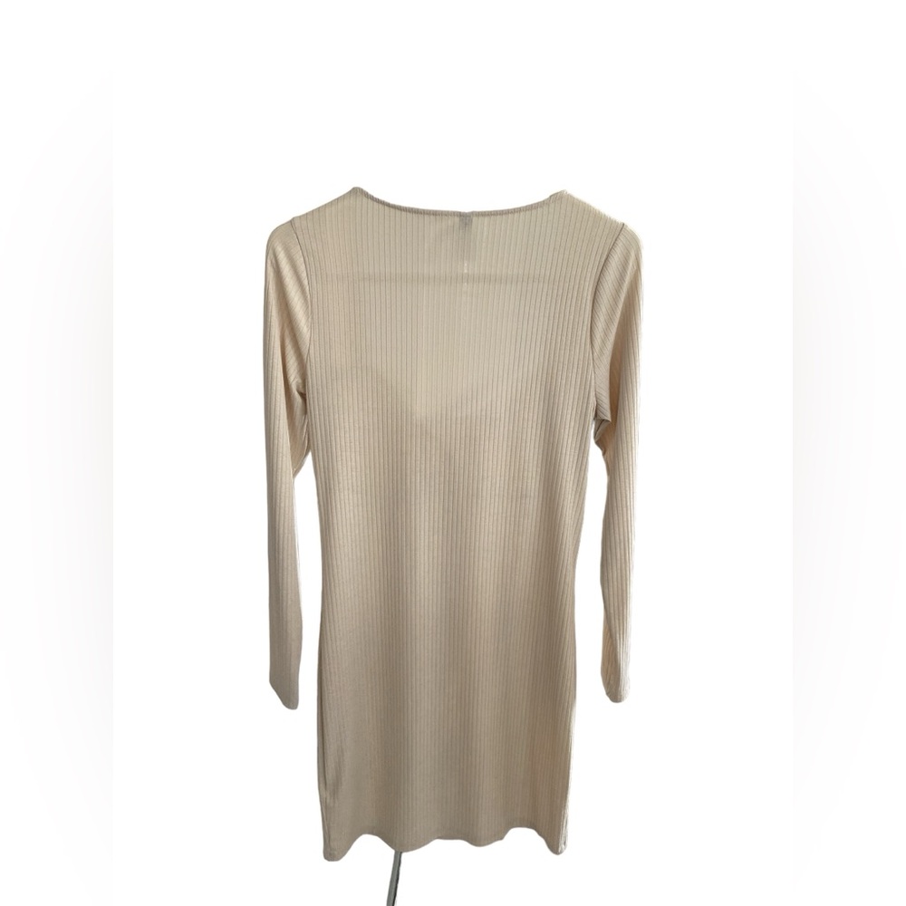 H&M - Picture 3 of 3